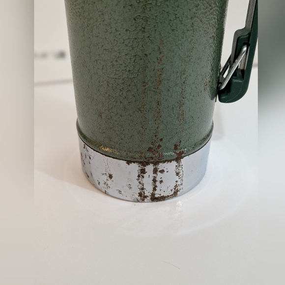 Stanley Aladdin Thermos, Green, 1 Quart - Picture 4 of 16